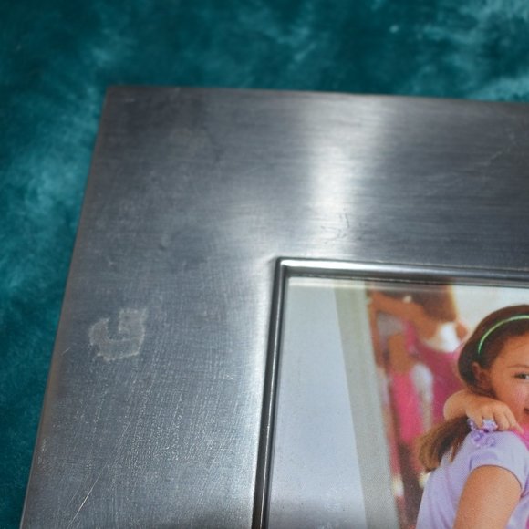 Hallmark Silver Girls 4 x 6 Photo Picture Frame - Picture 3 of 6
